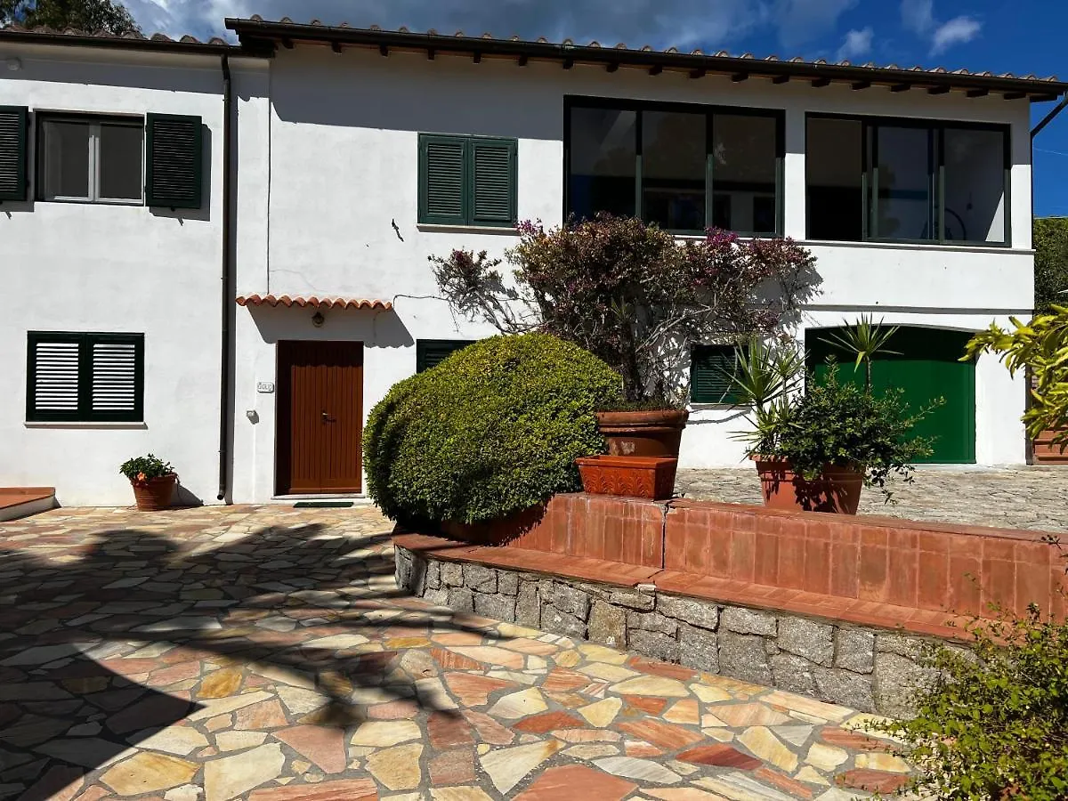 Apartment Villa Anna Appartamenti Per Vacanza In Casale Di Charme Marina di Campo