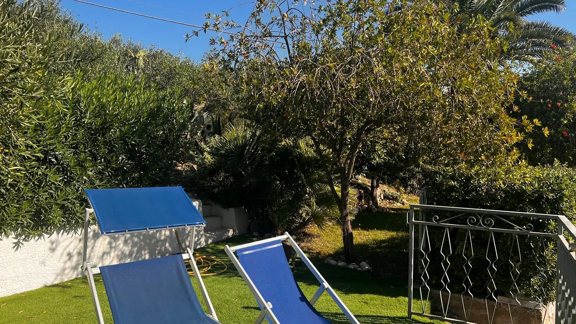 Villa Anna Appartamenti Per Vacanza In Casale Di Charme Marina di Campo Italy