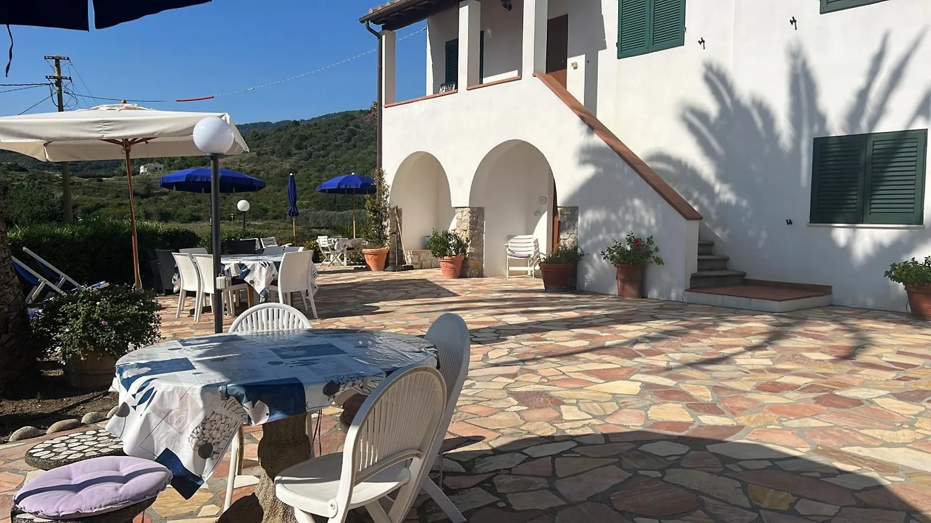 Villa Anna Appartamenti Per Vacanza In Casale Di Charme Marina di Campo Italy