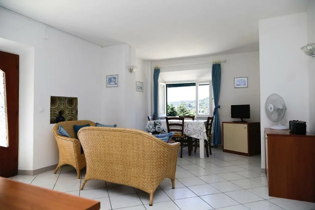 Villa Anna Appartamenti Per Vacanza In Casale Di Charme Marina di Campo Italy